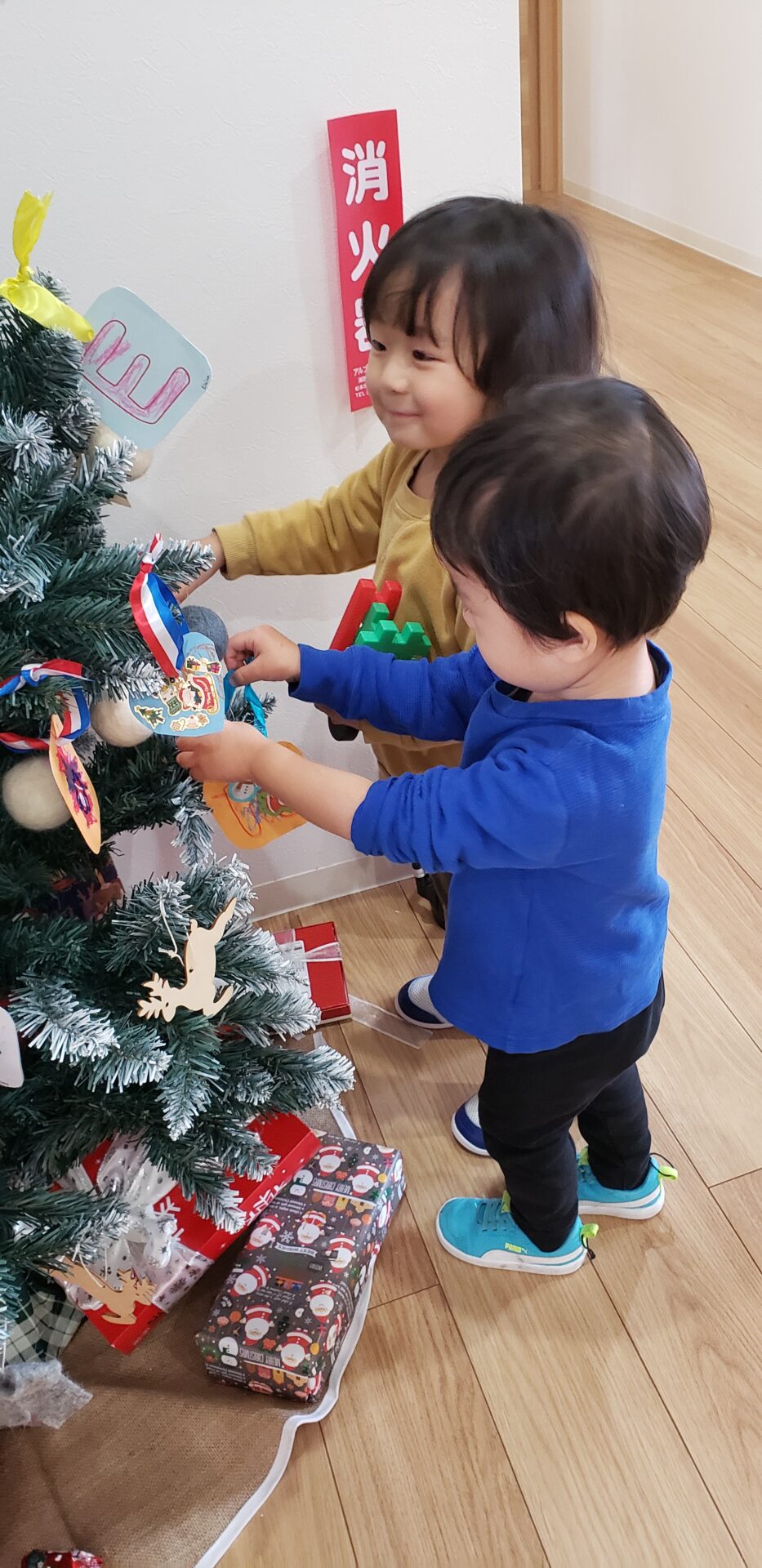 Nagano Rainbow –  Decorating our Christmas tree (28 November- 2 December)